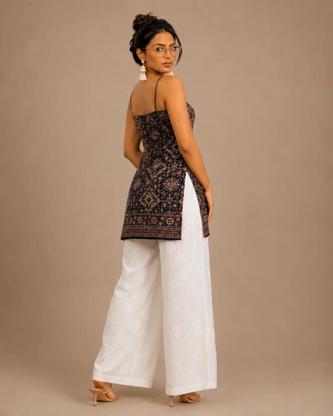 LOOK 6 view 2