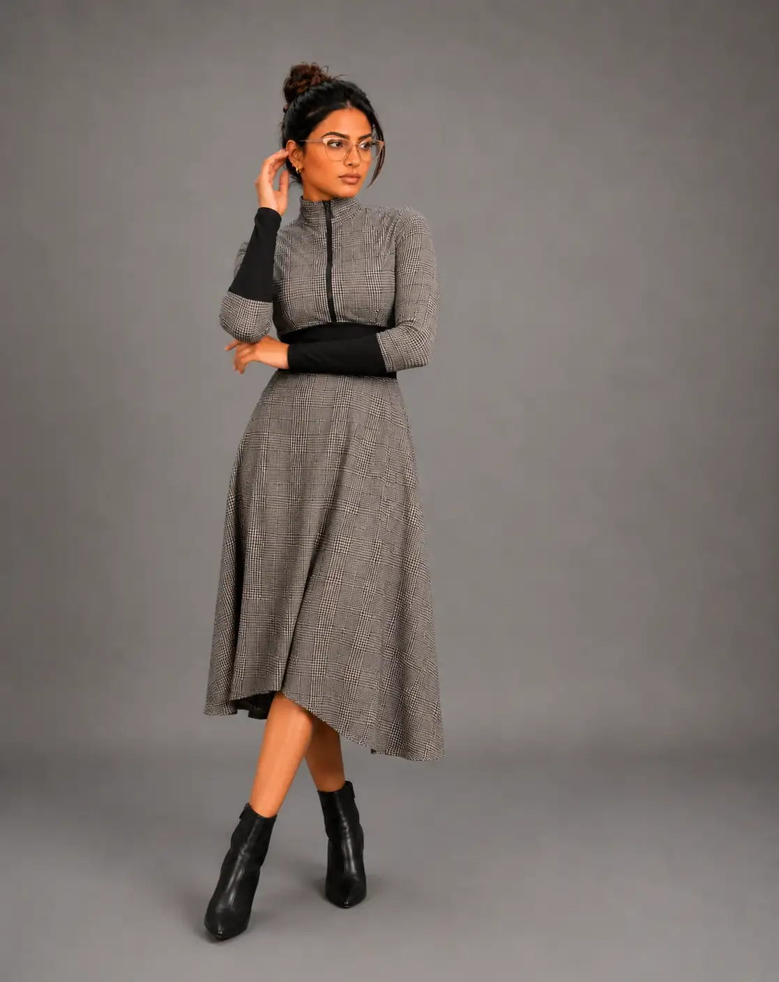 LOOK 3 view 4