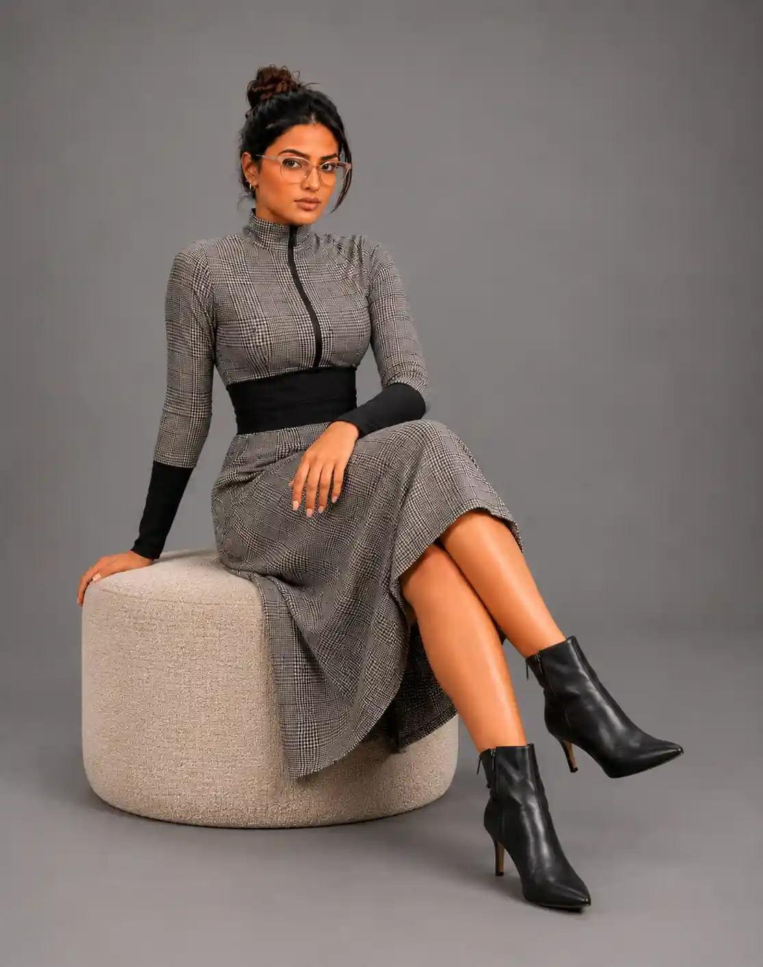 LOOK 3 view 5