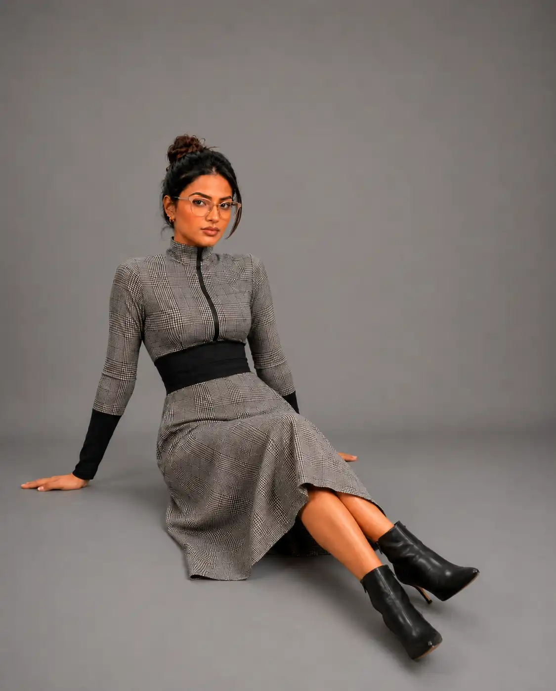 LOOK 3 view 6