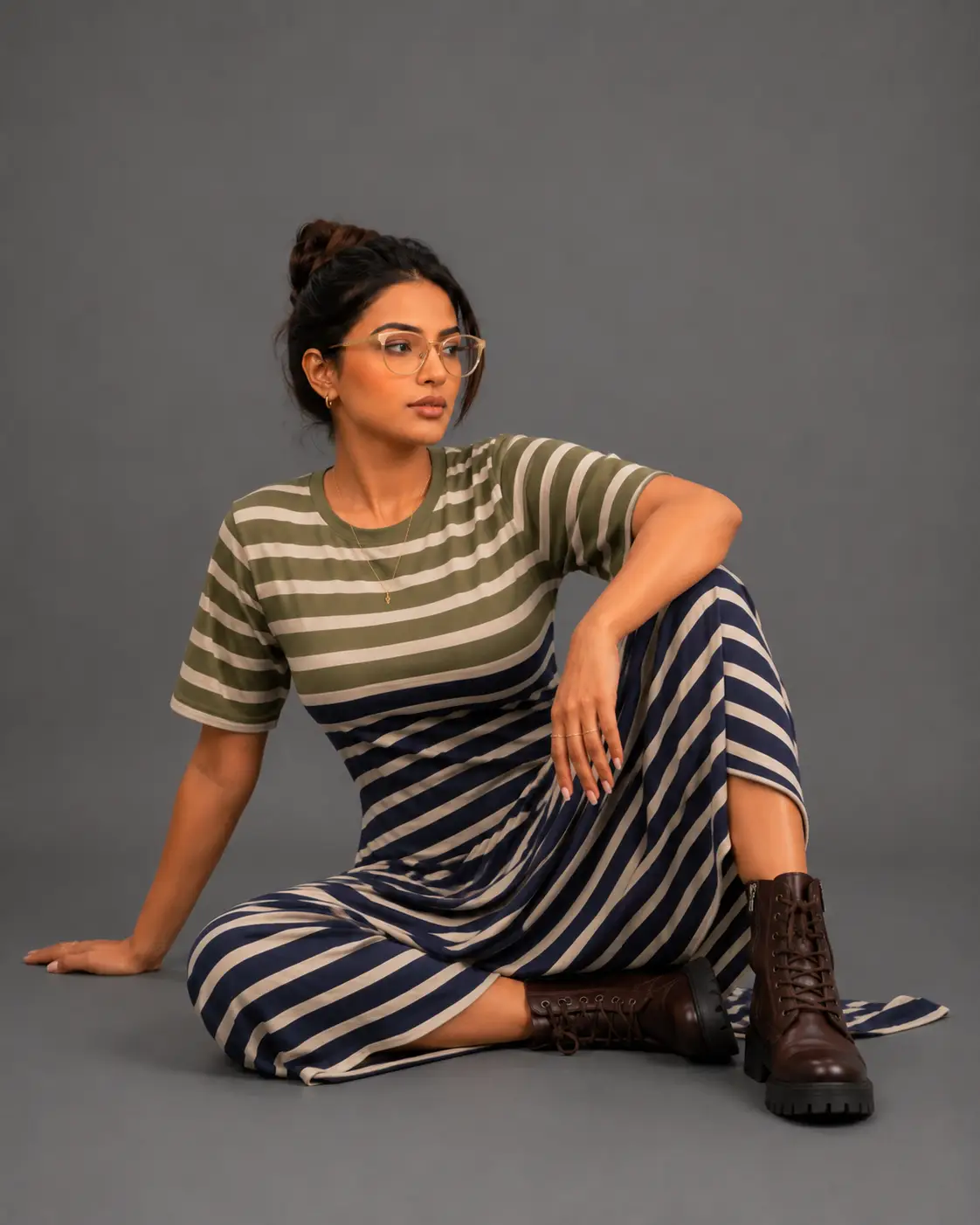 LOOK 4