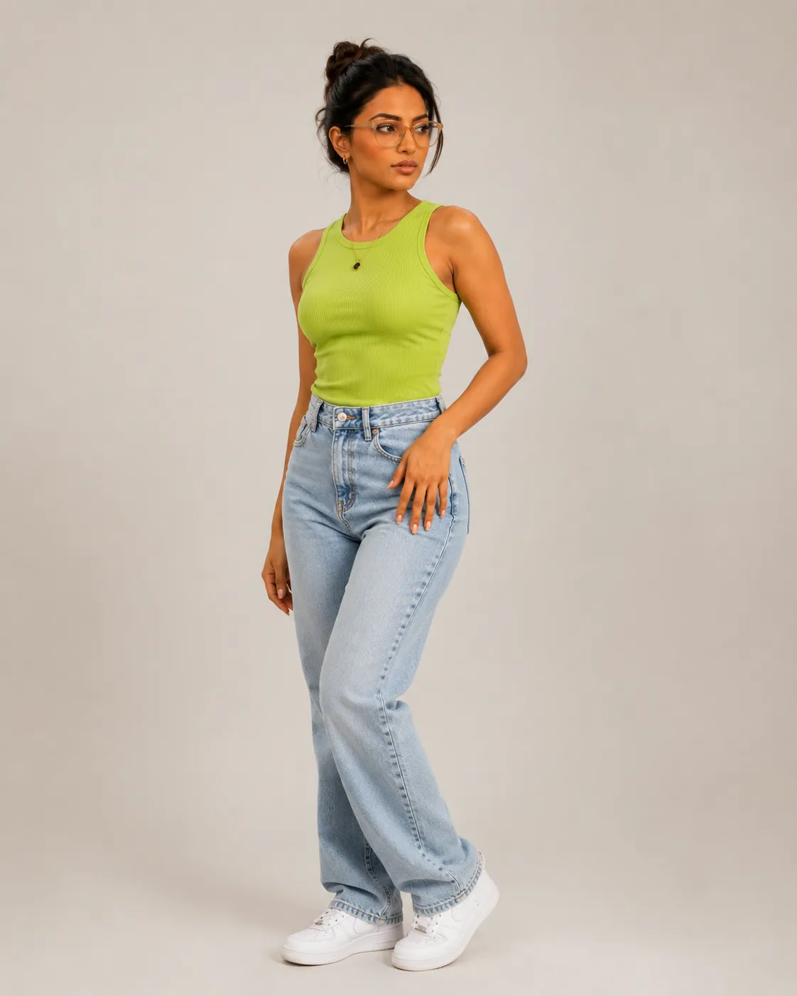 LOOK 2 view 4