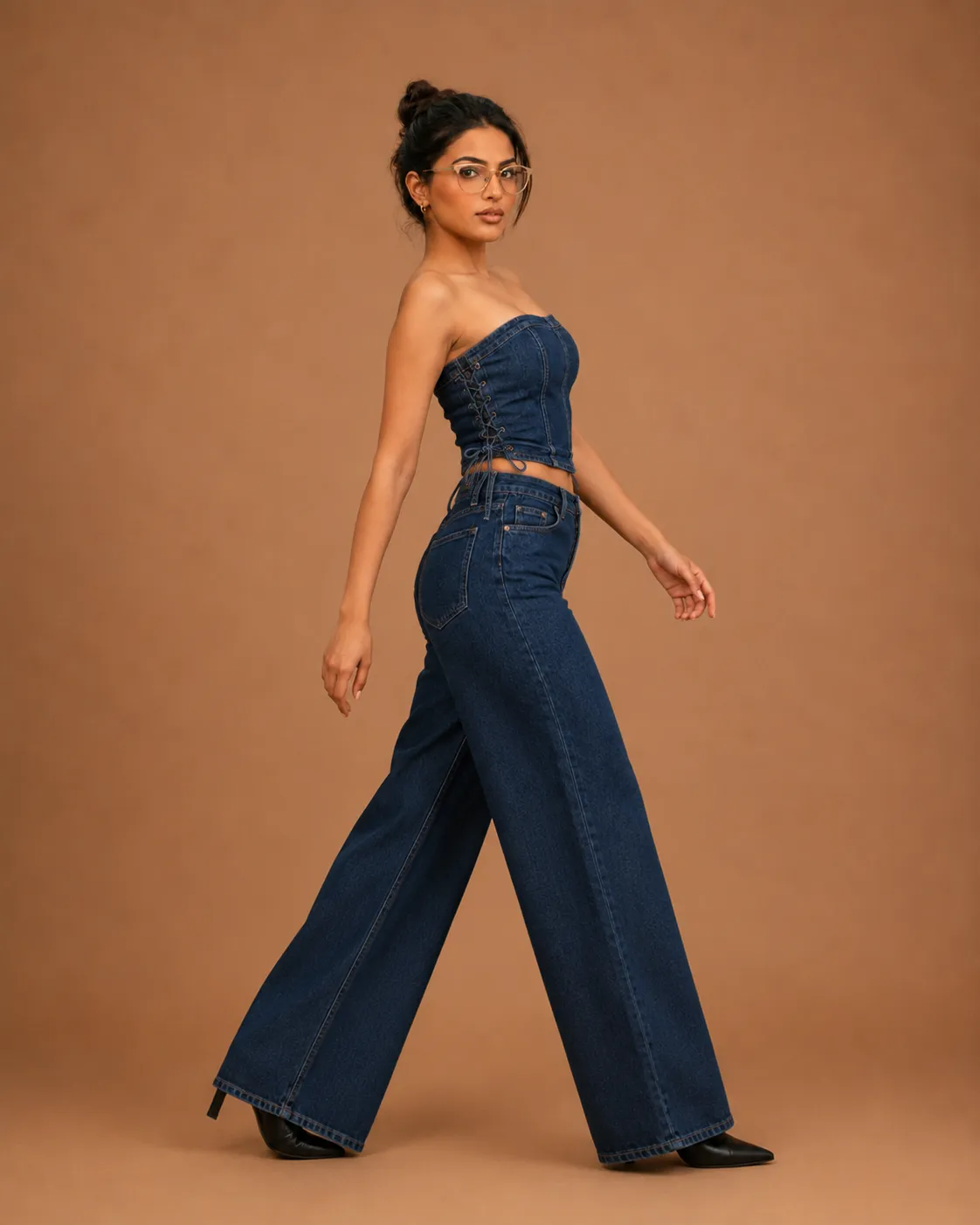 LOOK 6 view 3