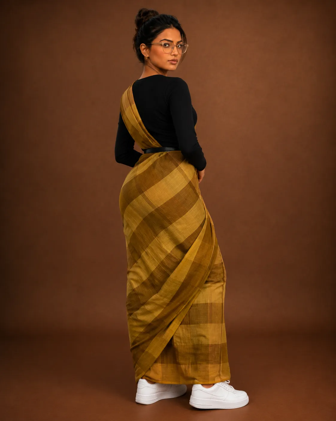 LOOK 5 view 2